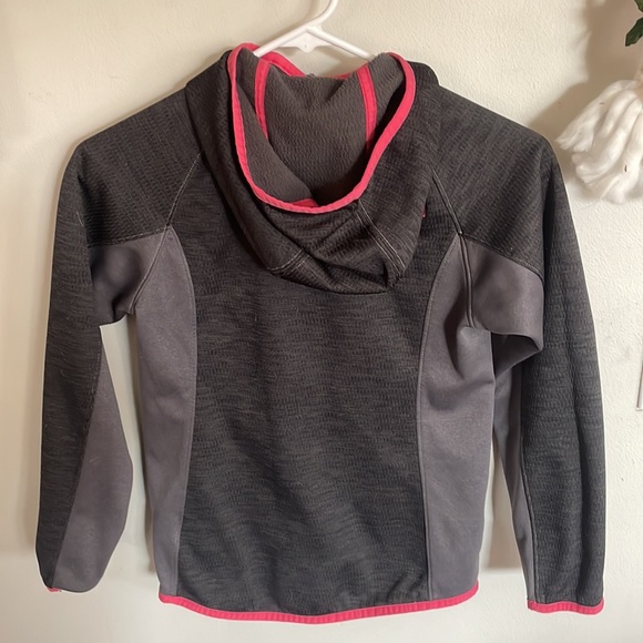 Girls THE NORTHFACE jacket - Picture 2 of 3